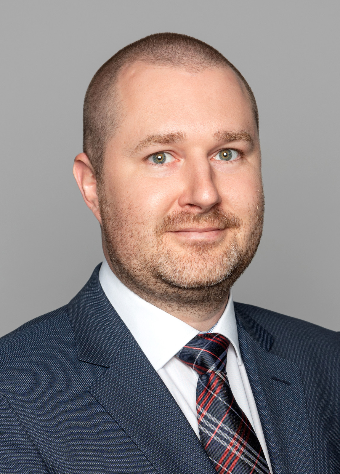 17. Ing. Jakub �r�mek MBA - v�konn� �editel spole�nosti