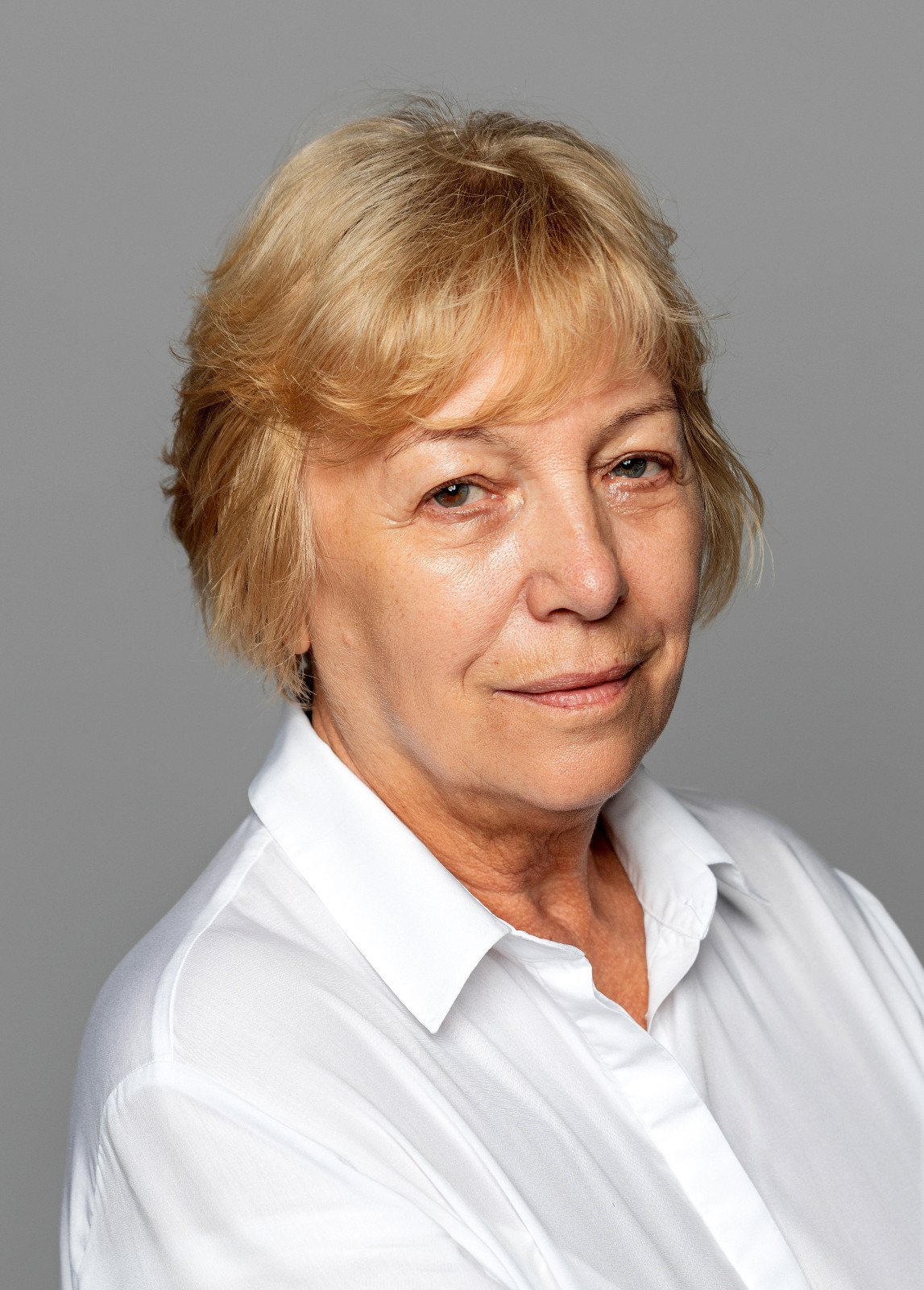 19. Daniela Pi�torov� - senior