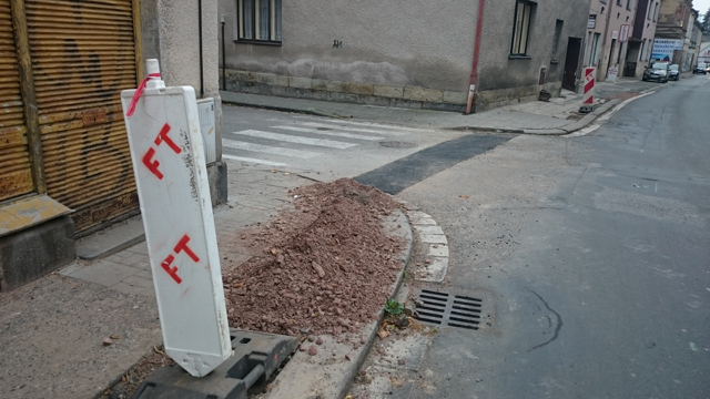 Jir�skova ulice metropolitn� s�_3415