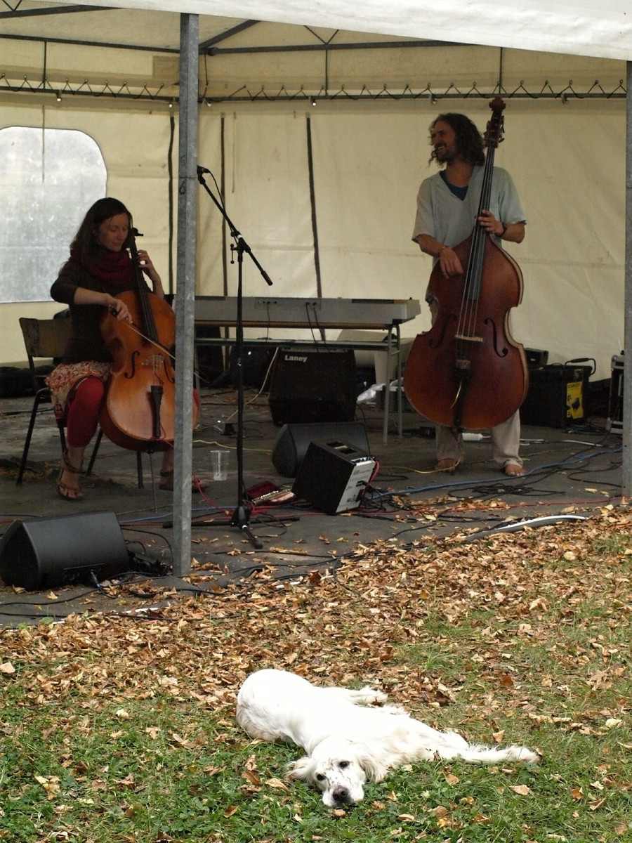 Kapely zdobil p�ich�zej�c� podzim.