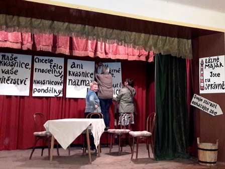 Z�b�ry z gener�lky – v��me osv�tov� plak�ty