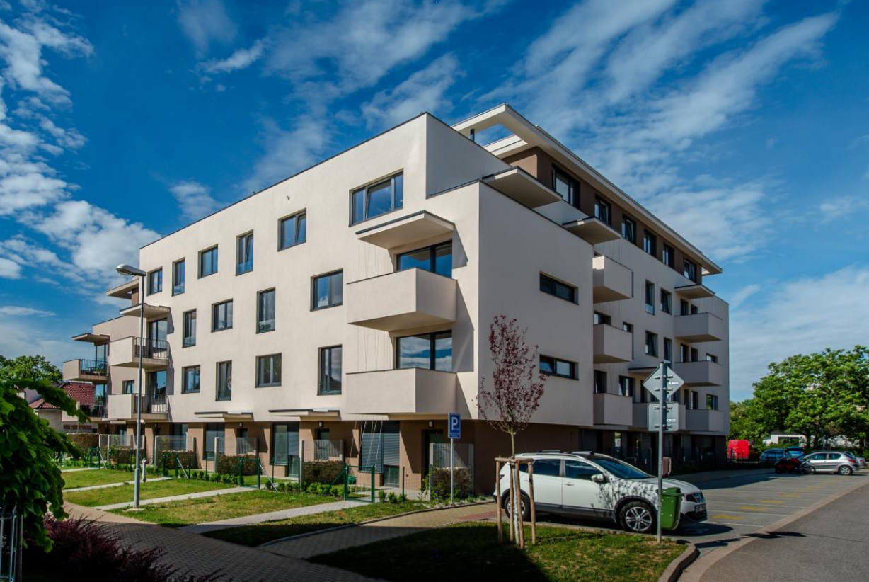 Bytov� d�m ve Stromovce Hradec Kr�lov�