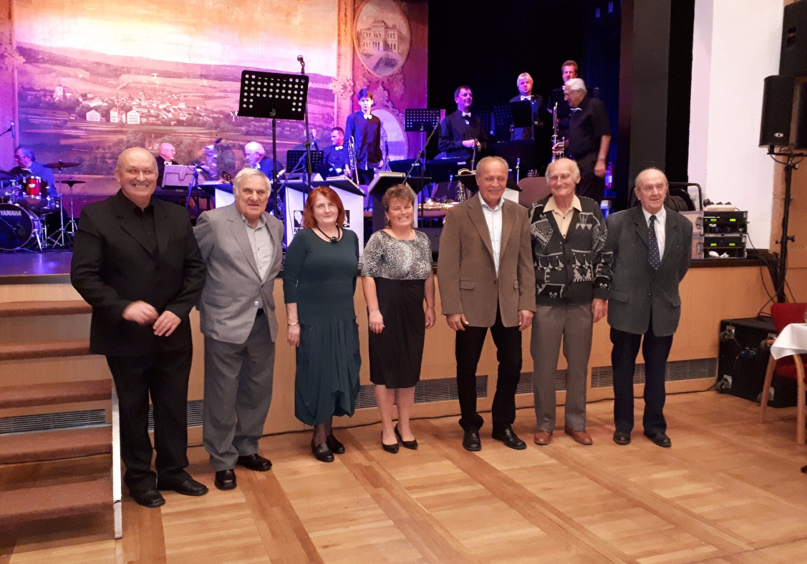 V�ichni ocen�n�