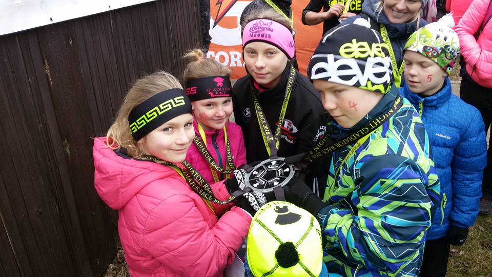 Medailist� v akci.