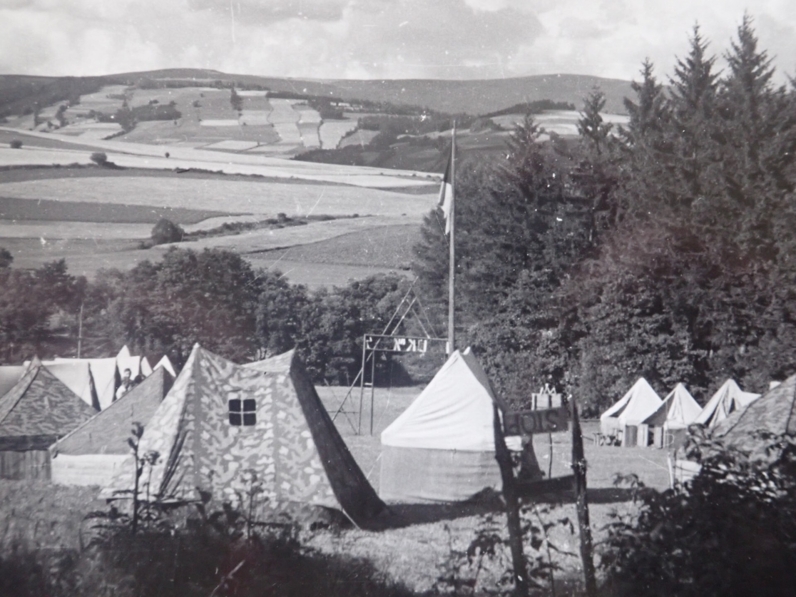 T�bor 1. odd�lu spole�n� s Vl�aty u Horn� Brann� v roce 1946