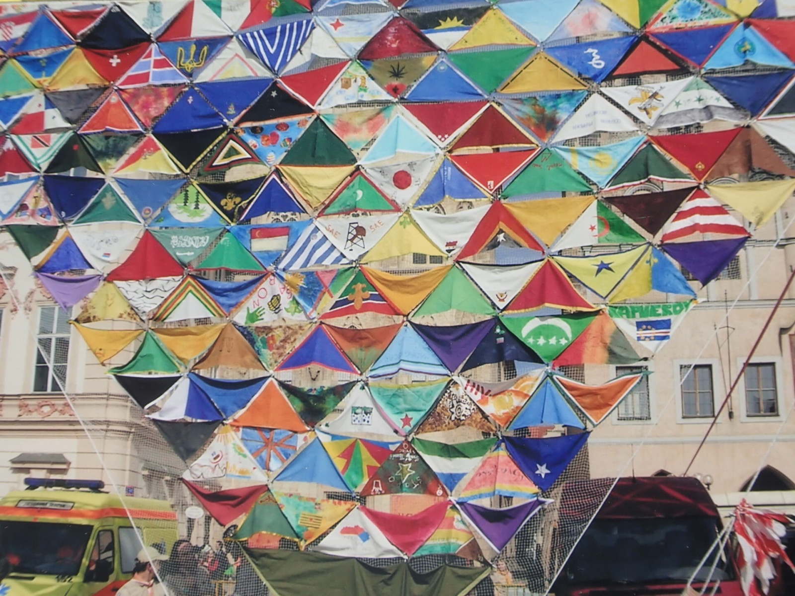 Mezin�rodn� setk�n� skaut� ke 100 let�m zalo�en� skautingu ��tkov� Praha duben 2007